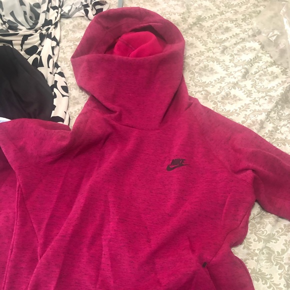 Girls Nike tech hoodie size XL color pink - Picture 3 of 4